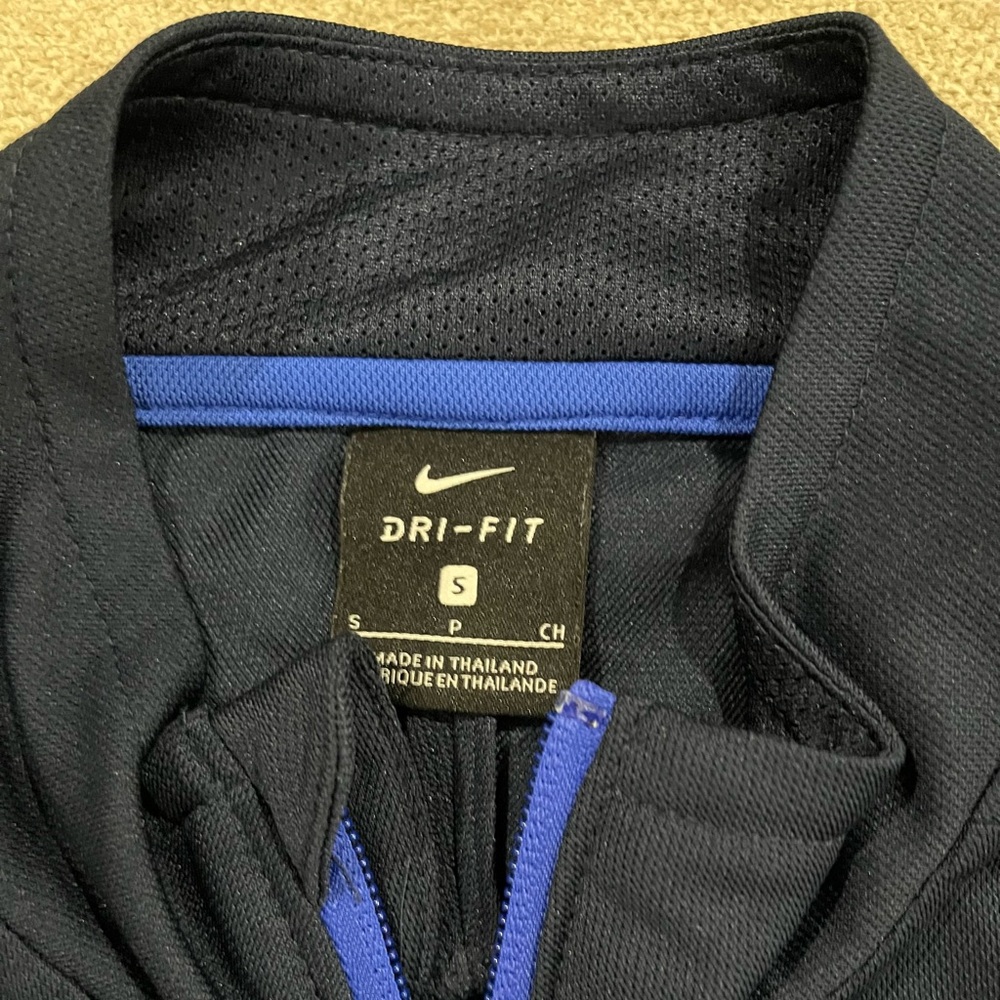 Men’s Nike full zip jacket - Picture 3 of 7